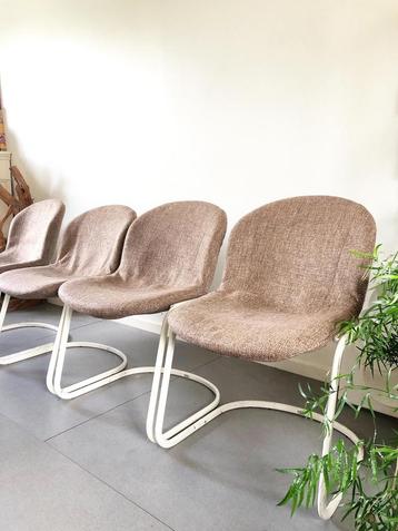 Waanzinnig mooie set (4) Vintage Design SLEDESTOELEN tlc beschikbaar voor biedingen