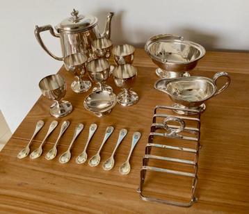 Silver plated serviesstukken Koninklijke Hollandsche Lloyd beschikbaar voor biedingen