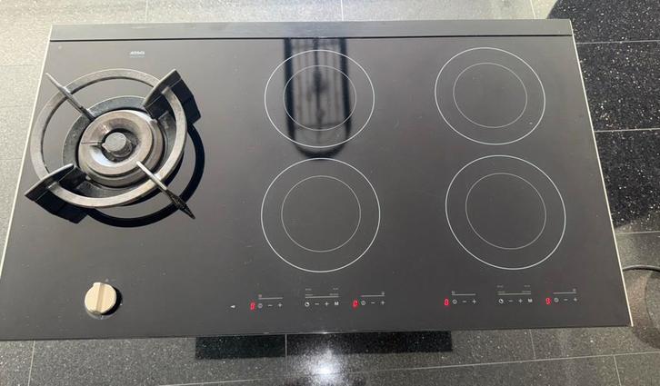 Atag inductie kookplaat 90 cm met wokbrander, Witgoed en Apparatuur, Kookplaten, Gebruikt, Inbouw, Inductie, 5 kookzones of meer