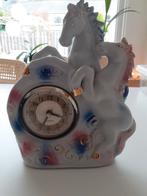 porseleinen klok paarden, Huis en Inrichting, Woonaccessoires | Klokken, Ophalen of Verzenden, Wandklok