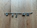 Oude zilveren bedelarmband close for ever met 5 bedels, 21cm, Ophalen of Verzenden, Zo goed als nieuw, Zilver