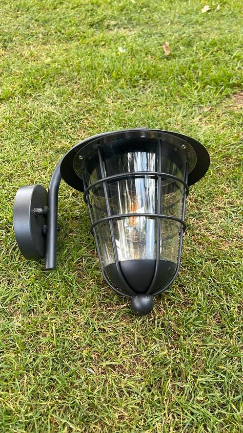 Buitenlamp van Eglo, Huis en Inrichting, Lampen | Wandlampen, Zo goed als nieuw, Ophalen of Verzenden