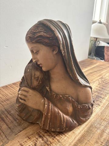 Antiek Maria beeld uit 1871 beschikbaar voor biedingen