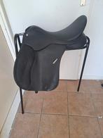 Wintec 500 vzh  17.5, Dieren en Toebehoren, Paarden en Pony's | Zadels, Ophalen of Verzenden, Springen, Zo goed als nieuw