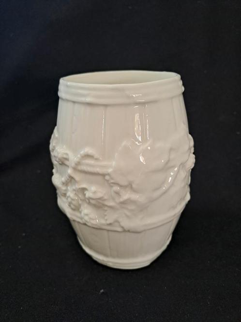 Antique Beer mug - Shaped like a wooden coopered barrel 15, Antiek en Kunst, Antiek | Porselein, Ophalen of Verzenden