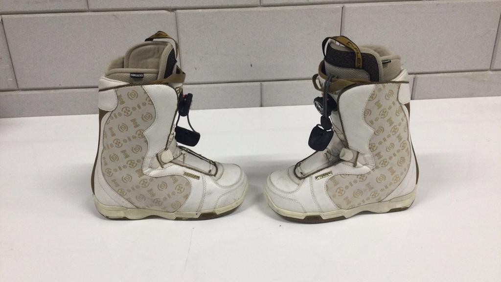 Mooie snowboard schoenen Deeluxe mt 24, Ophalen of Verzenden, Gebruikt, Schoenen
