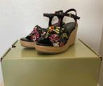 Nieuwe sandalen met sleehak Cardima van Ted Baker maat 38, Nieuw, Ted Baker, Sandalen of Muiltjes, Ophalen of Verzenden