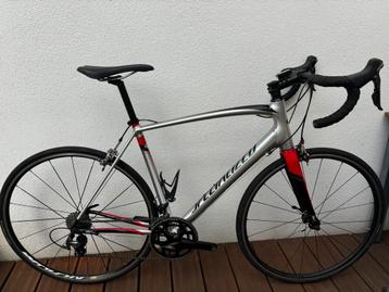 Specialized Allez Comp Shimano 105 5800 2x11 maat 58cm L/XL beschikbaar voor biedingen