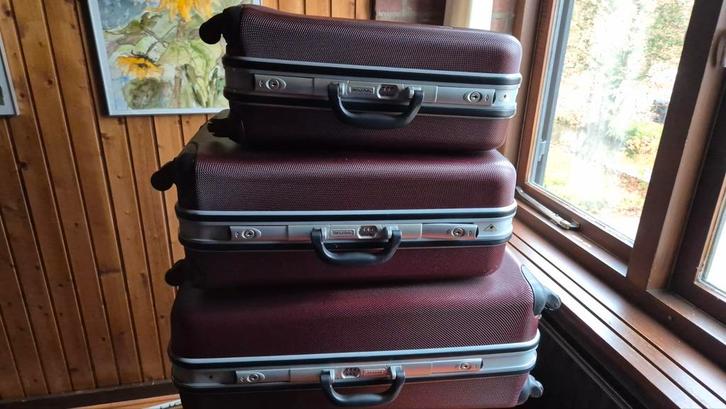 Dunlop Hardcase Kofferset - 3 Delig, Sieraden, Tassen en Uiterlijk, Koffers, Gebruikt, Hard kunststof, 70 cm of meer, 55 cm of meer