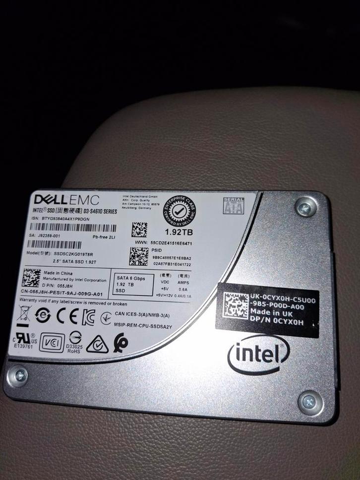DELL/INTEL Enterprise SSD 1.92TB sata, Computers en Software, Harde schijven, Zo goed als nieuw, Laptop, Intern, SSD, SATA, Ophalen of Verzenden