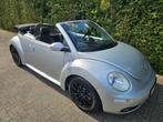 VW New Beetle Cabrio 1.6i Zilvergrijs  Bj. 2006 Airco Leer, Auto's, Stoelverwarming, 4 cilinders, Cabriolet, 1600 cc