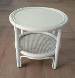 Vintage wit rotan salontafel / bijzettafel (Ibiza stijl)., Huis en Inrichting, Tafels | Salontafels, Ophalen, Minder dan 50 cm