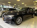 BMW 3-serie Touring 316i Business/Navi/NAP/Elek klep/Cruise, Gebruikt, 4 cilinders, Blauw, Handgeschakeld