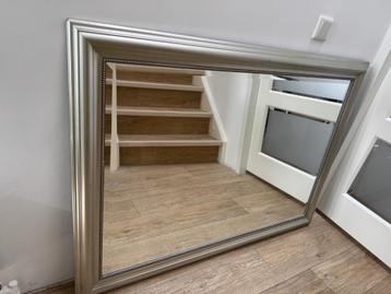 Spiegel IKEA  beschikbaar voor biedingen