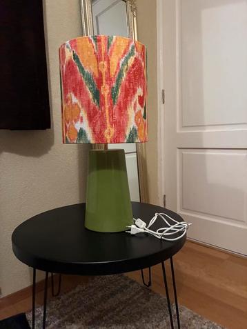 Tafellamp beschikbaar voor biedingen
