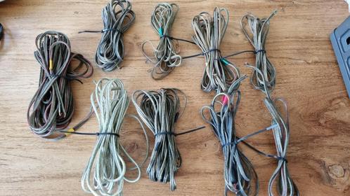 Verzameling luidsprekerkabels (9 bundels), Audio, Tv en Foto, Audiokabels en Televisiekabels, Gebruikt, Luidsprekerkabel, 2 tot 5 meter