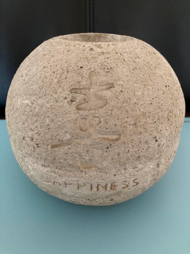 Betonnen bol kaarshouder van Happiness waxine houder, Huis en Inrichting, Woonaccessoires | Kandelaars en Kaarsen, Zo goed als nieuw