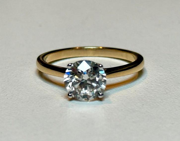 Gouden (trouw) ring diamant van 1.51ct! certificaat! NIEUW!!, Sieraden, Tassen en Uiterlijk, Ringen, Nieuw, Dame, 17 tot 18, Geel