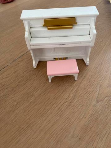 Sylvanian families piano beschikbaar voor biedingen