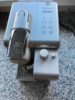 Nespresso DeLonghi Koffieapparaat cappuccino Latte macchiato, Witgoed en Apparatuur, Ophalen, Espresso apparaat, Zo goed als nieuw