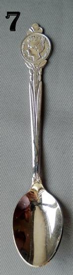 Te54 theelepeltje kwf koningin wilhelmina ( 10 cents ), Ophalen of Verzenden, Rvs of Chroom