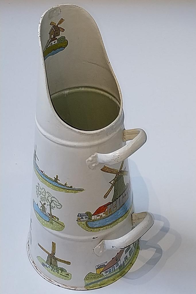 Oude geëmailleerde kolenkit handbeschilderd, jaren '50, Antiek en Kunst, Antiek | Emaille, Ophalen of Verzenden