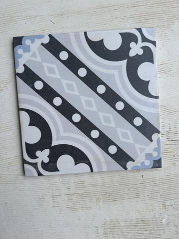 Gekleurde wand of vloer tegels 20x20 - 18 stuks beschikbaar voor biedingen