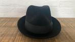 Zwarte vintage hoed, Kleding | Dames, Hoeden en Petten, Borsalino, Ophalen of Verzenden, Gedragen, Hoed