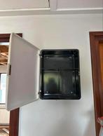 Medicijnkastje - Praktisch en compact, Huis en Inrichting, Kasten | Buffetkasten, Gebruikt, Ophalen of Verzenden, Minder dan 25 cm
