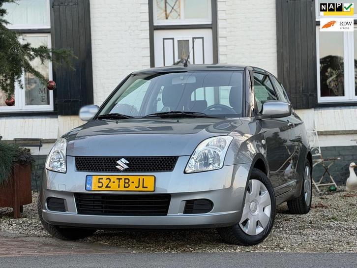 Suzuki Swift 1.3 GLS|104DKM!|NAP|, Auto's, Suzuki, Bedrijf, Te koop, Swift, ABS, Airbags, Airconditioning, Boordcomputer, Centrale vergrendeling