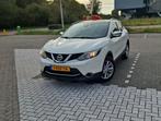 Nissan Qashqai 1.2 Dig-t 85KW 2WD CVT 2014 Wit, Auto's, Automaat, 65 €/maand, 680 kg, 4 cilinders