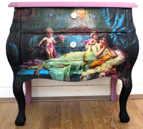 Roze buikkastje, kast “Schilderij”, engeltjes, Hans Zatzka, Huis en Inrichting, Kasten | Ladekasten, Zo goed als nieuw, Minder dan 100 cm