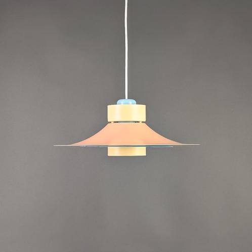 Hanglamp pastelkleuren, vintage deens design Horn Belysning, Huis en Inrichting, Lampen | Hanglampen, Zo goed als nieuw, Minder dan 50 cm