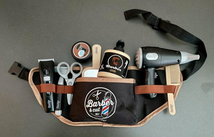TE KOOP: Smoby kappersriem met veel accessoires ZGAN, Kinderen en Baby's, Speelgoed | Educatief en Creatief, Zo goed als nieuw