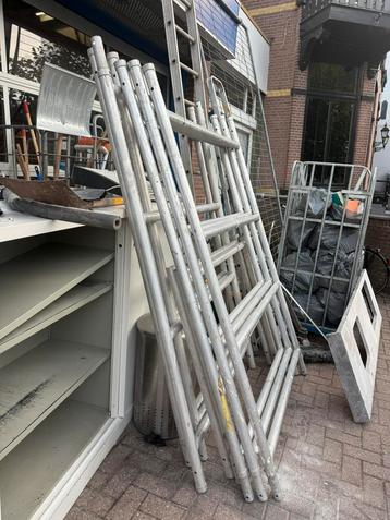 Altrex steiger beschikbaar voor biedingen