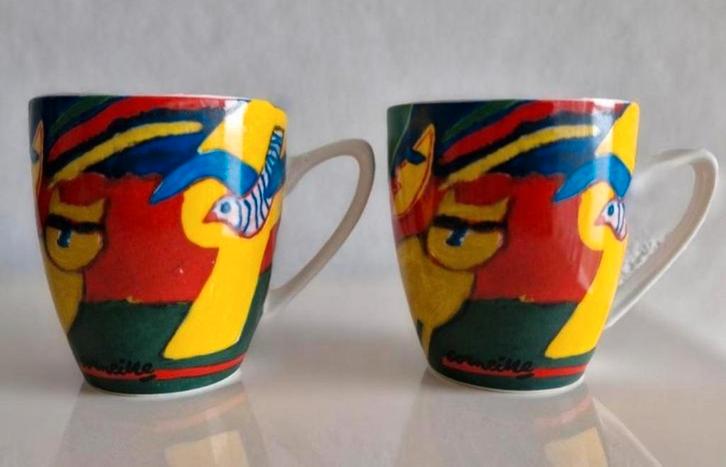 Twee Kopjes Corneille, Huis en Inrichting, Keuken | Servies, Zo goed als nieuw, Kop(pen) en/of Schotel(s), Overige stijlen, Ophalen of Verzenden