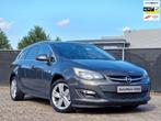 Opel Astra Sports Tourer 1.4 Turbo Berlin*Trekhaak*Navi, Voorwielaandrijving, Euro 5, Stof, Zwart