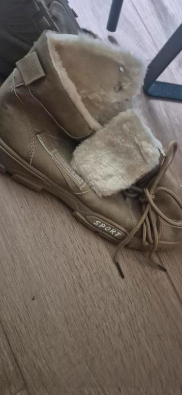 Sportieve Snowboots Maat 41 beschikbaar voor biedingen