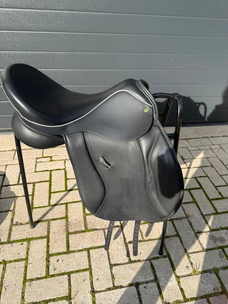 Zgan Ideal Crown zadel, Dieren en Toebehoren, Paarden en Pony's | Zadels, Zo goed als nieuw, Dressuur, Ophalen of Verzenden