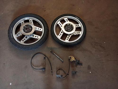 Setje wielen honda mbx met remschijf achter, Fietsen en Brommers, Brommers | Toebehoren, Zo goed als nieuw, Overige typen, Ophalen of Verzenden
