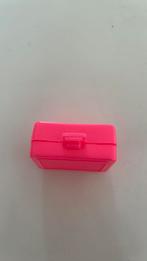 Barbie BARBIE Twiggy ADD-ONS PINK MAKEUP KIT SUITCASE, Ophalen of Verzenden, Zo goed als nieuw