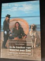 In de keuken van Voorne aan Zee, Sanne Elenbaas, Ophalen of Verzenden, Zo goed als nieuw
