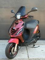 PIAGGIO ZIP 4T 3V BROM 2020 FULL OPTION MICRA MYSTIC, Fietsen en Brommers, Scooters | Piaggio, Ophalen, Maximaal 45 km/u, Zip