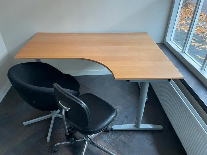 IKEA Hoekbureau + 2 Bureaustoelen, Huis en Inrichting, Bureaus, Gebruikt, Bureau, In hoogte verstelbaar, Ophalen of Verzenden