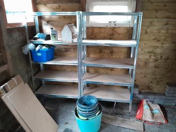 Stellingen ook nog 2 nieuw in doos. beschikbaar voor biedingen
