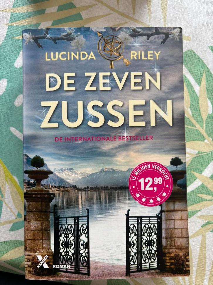 Lucinda Riley - De zeven zussen, Boeken, Literatuur, Gelezen, Nederland, Ophalen of Verzenden