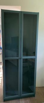 Billy boekenkast met glazen deur/ blauw-grijs, Huis en Inrichting, Kasten | Boekenkasten, 50 tot 100 cm, 25 tot 50 cm, Zo goed als nieuw