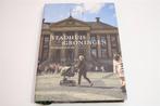 Stadhuis Groningen — Geschiedenis & Architectuur, Ophalen of Verzenden, 20e eeuw of later, Zo goed als nieuw