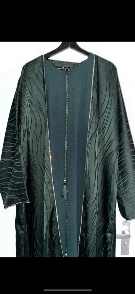 Nieuwe kimono abaya set mt M/L, Kleding | Dames, Gelegenheidskleding, Nieuw, Overige typen, Maat 42/44 (L), Groen, Ophalen of Verzenden