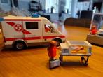 Playmobil Ambulance 4221 + Couveuse Set 4245, Ophalen of Verzenden, Gebruikt